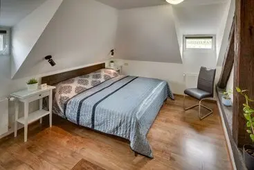 Selinor Old Town Apartments