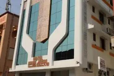 Szálloda Pearl , Vashi