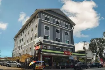 Hotel Chonlapruk Lakeside