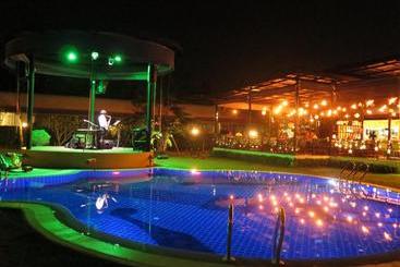 Hotel Jazz U Garden Resort