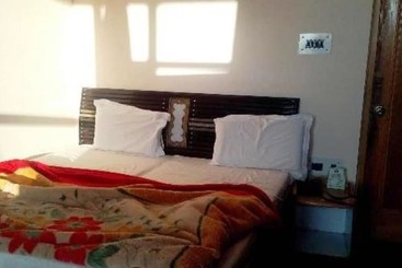 Hotel Forest View Patnitop