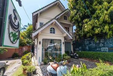 Coffee At Home Hostel  Adults Only