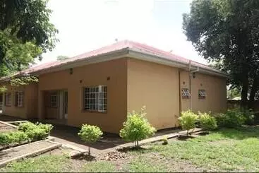 تختخواب و صبحانه Davie's Bnb