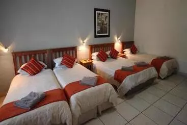 Majatalo Donkin Country House