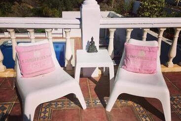 مبيت وإفطار Apartments Cortijo La Zapatera