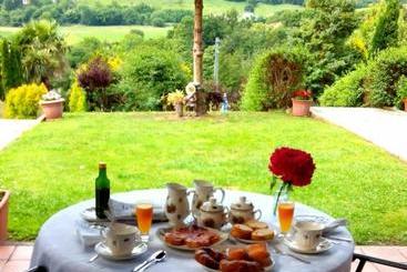 簡易ホテル Rural El Otero