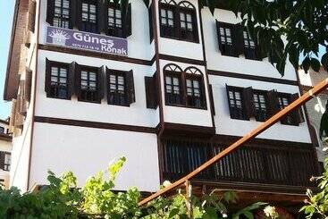 Gunes Konak Otel