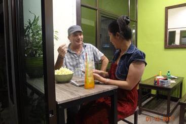 פנסיון Sarabu Guest House