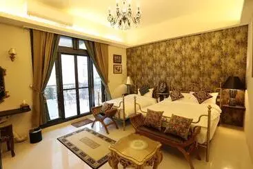 ベッドアンドブレックファースト Aria2 Home