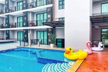 Hotell Irin Beach Chaam