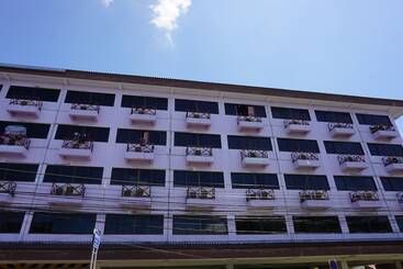 Premier Hotel Nakhonsithammarat