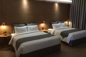 هتل آپارتمان The Luxe Hotel Da Lat