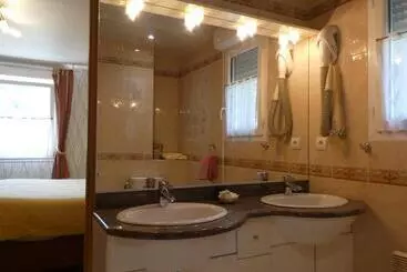 ベッドアンドブレックファースト Chambres D Hôtes La Balaguère