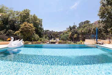 Жильё для туристов Gold Lyon Cannes Résidence