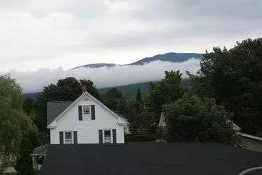 Motelli Northern Peaks Motor Inn