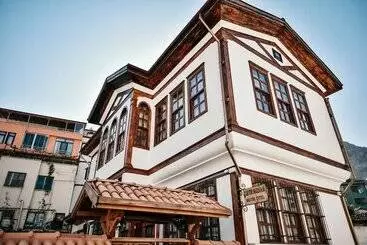 Cifte Konak Butik Otel