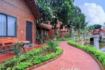هتل Tam Coc Green Garden Bungalow