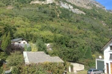 بنسيون Chez Veronique Et Freddy