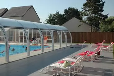 ホテル Le Manoir Des Tourelles