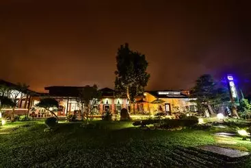 تختخواب و صبحانه Tengfangju Homestay