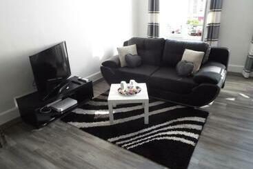 ツーリストアパートメント Le Logis Du Château