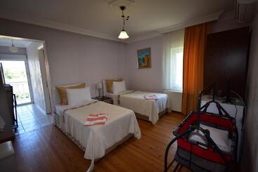 Cunda Asiyan Butik Otel