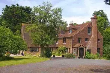 Aamiaismajoitus (B&B) Cleavers Lyng 16th Century Country House