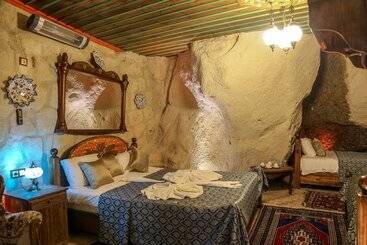 Otel Goreme Palace Cave Suites