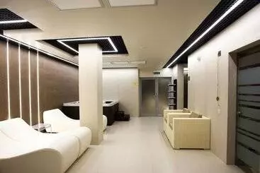 تختخواب و صبحانه Yagayaga Wellness Club
