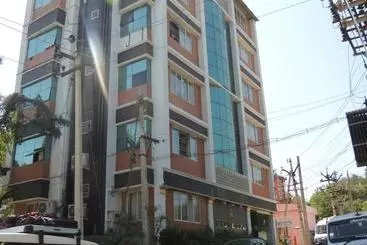 Hotel Ferdin Home Stay