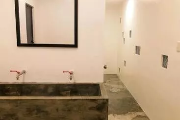 Pig Dive Hostel Moalboal