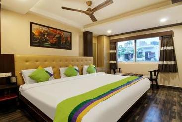 Отель Treebo Trend Chaitanyas Pride