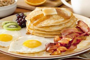 هتل Ten Square, India