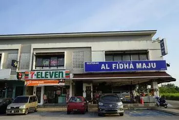 هتل Victory Inn