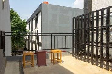 Pensionat Kamar Keluarga Mahkota 8 By Oyo Rooms