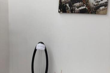 تختخواب و صبحانه Beauty House