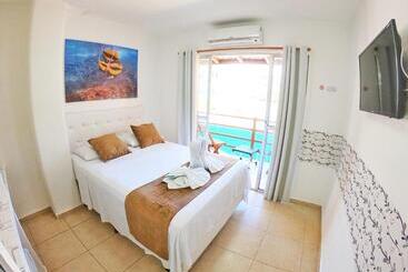 هتل Pousada Sereia Do Porto