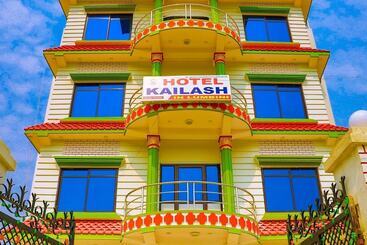Hotel Kailash In Lumbini