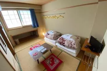 ベッドアンドブレックファースト Nozawa Dream Central