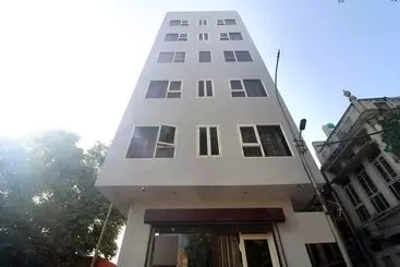 Hotel Flagship Jn Residency