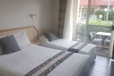 Jopen Cafe & Motel