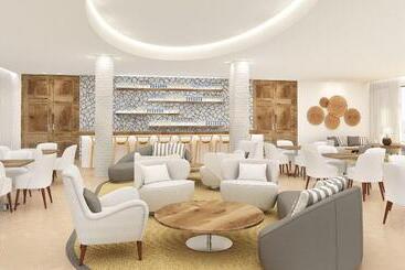 Hotel Herbert Samuel Milos Dead Sea