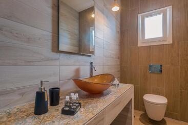 Aeolos Boutique Hotel And Suites