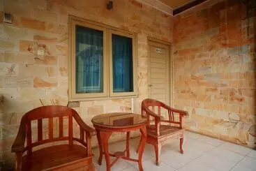 Hotel Oyo 207 Nugraha Homestay