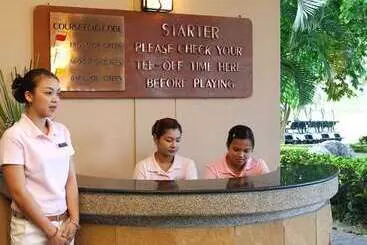 Szálloda Lake View Resort & Golf Club