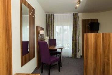 Hotell Restaurant Resslirytti