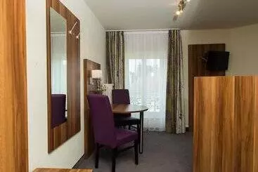 Hotel Restaurant Resslirytti