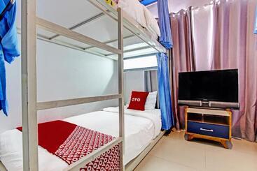 Nau Hostel By Nginap