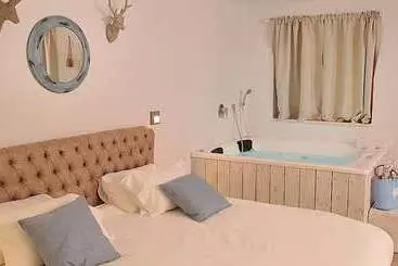 Turistihuoneistot Chill Out Exclusive Suites