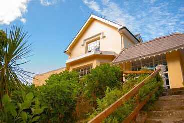 ホテル Greenway Manor